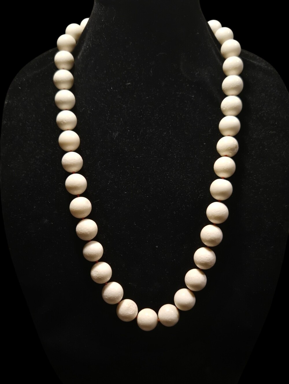 Vintage Large White Sponge Coral Bead Necklace Hand Knotted